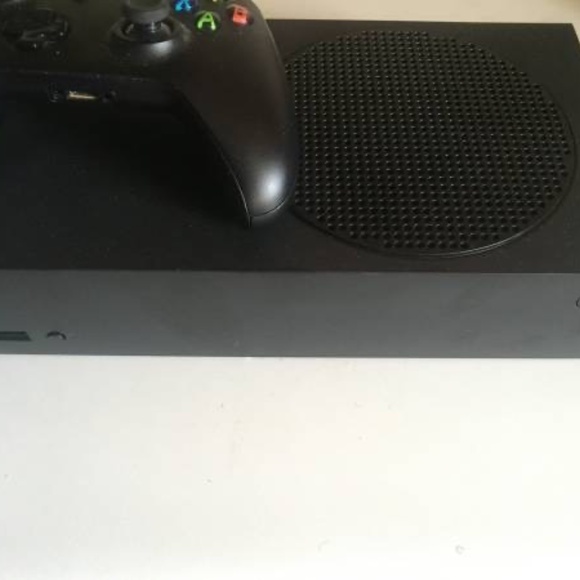 Microsoft Xbox series s - Picture 3 of 7